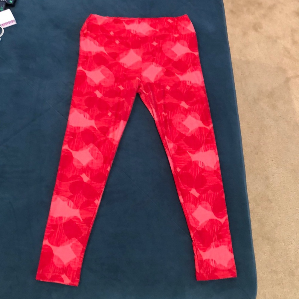 LuLaRoe heart leggings